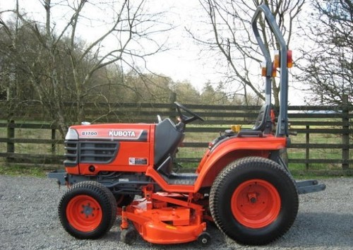 Product picture Kubota B1700D Tractor Illustrated Master Parts Manual INSTANT DOWNLOAD 