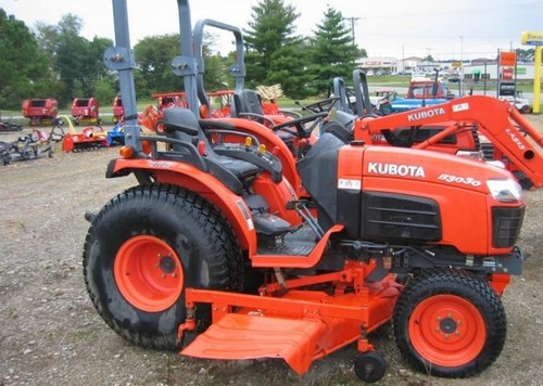 Product picture Kubota B3030HSD Tractor Illustrated Master Parts Manual INSTANT DOWNLOAD 