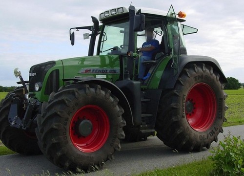 Product picture Fendt 711 712 714 716 815 817 818 Vario Tractor Service Repair Factory Manual INSTANT DOWNLOAD 