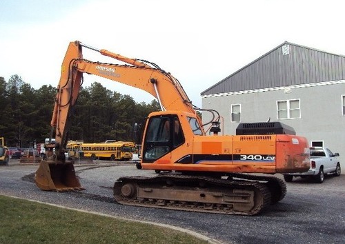 Product picture Daewoo Doosan Solar 340LC-V Excavator Operation and Maintenance Manual INSTANT DOWNLOAD 