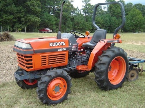 Product picture Kubota L2500F Tractor Illustrated Master Parts Manual INSTANT DOWNLOAD 