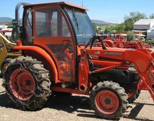 Product picture Kubota L3130DT L3130GST L3130HST Tractor Illustrated Master Parts Manual INSTANT DOWNLOAD 