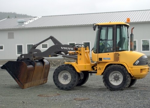 Product picture Volvo L35B Compact Wheel Loader Service Parts Catalogue Manual INSTANT DOWNLOAD  SN: 1863000-1869999, 1873000-1879999, 1883000-1889999, 1893000-1899999