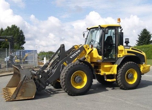 Product picture Volvo L50F Compact Wheel Loader Service Parts Catalogue Manual INSTANT DOWNLOAD  SN: 320011 and up, 420011 and up, 1970004 - 1970438