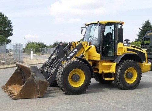 Product picture Volvo L45F Compact Wheel Loader Service Parts Catalogue Manual INSTANT DOWNLOAD  SN: 120011 and up, 220011 and up, 1960004-1960500