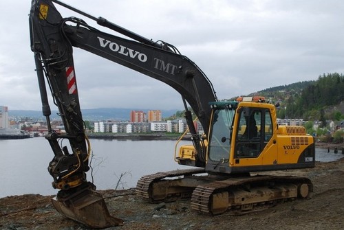 Product picture Volvo EC210B F EC210BF Excavator Service Parts Catalogue Manual INSTANT DOWNLOAD  SN: 10457-35000, 10457-70000