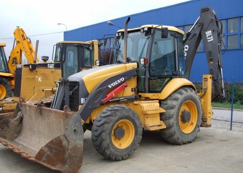 Product picture Volvo BL71 Backhoe Loader Service Parts Catalogue Manual INSTANT DOWNLOAD  SN: 10021-16826