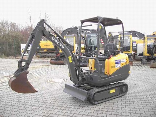 Product picture Volvo EC13 XR EC13XR Compact Excavator Service Repair Manual INSTANT DOWNLOAD 